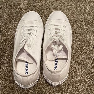White converse